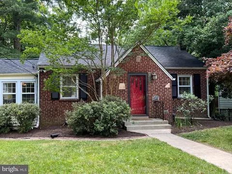 6710 Gude Ave, Takoma Park, MD 20912