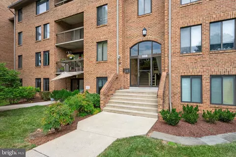 11319 Commonwealth Dr #T-1, Rockville, MD 20852