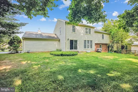 Exterior - 18420 Tranquil Ln, Olney, MD 20832 photo 8 of 18