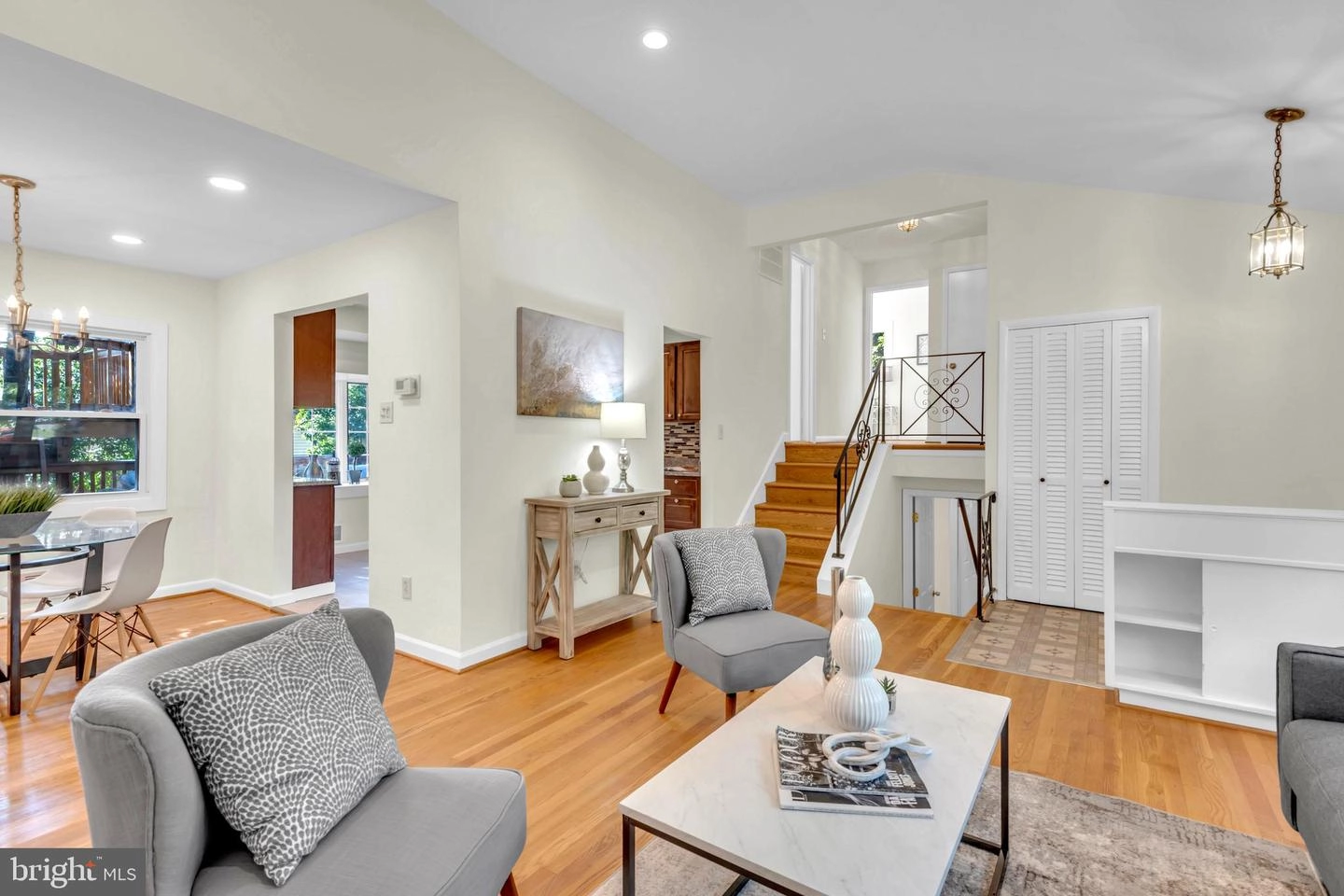 1006 Caddington Ave, Silver Spring, MD 20901 photo 4