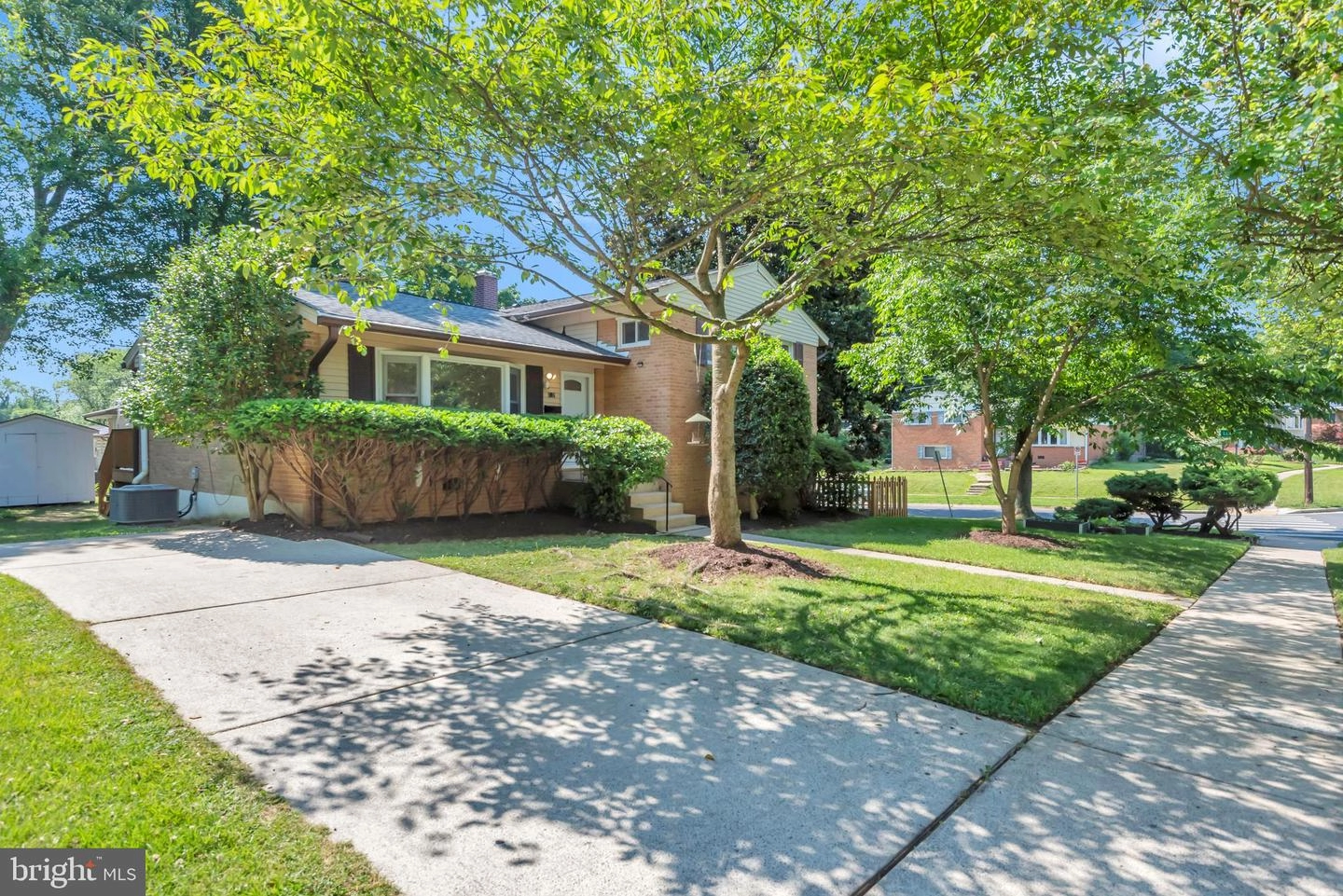 1006 Caddington Ave, Silver Spring, MD 20901 photo 2
