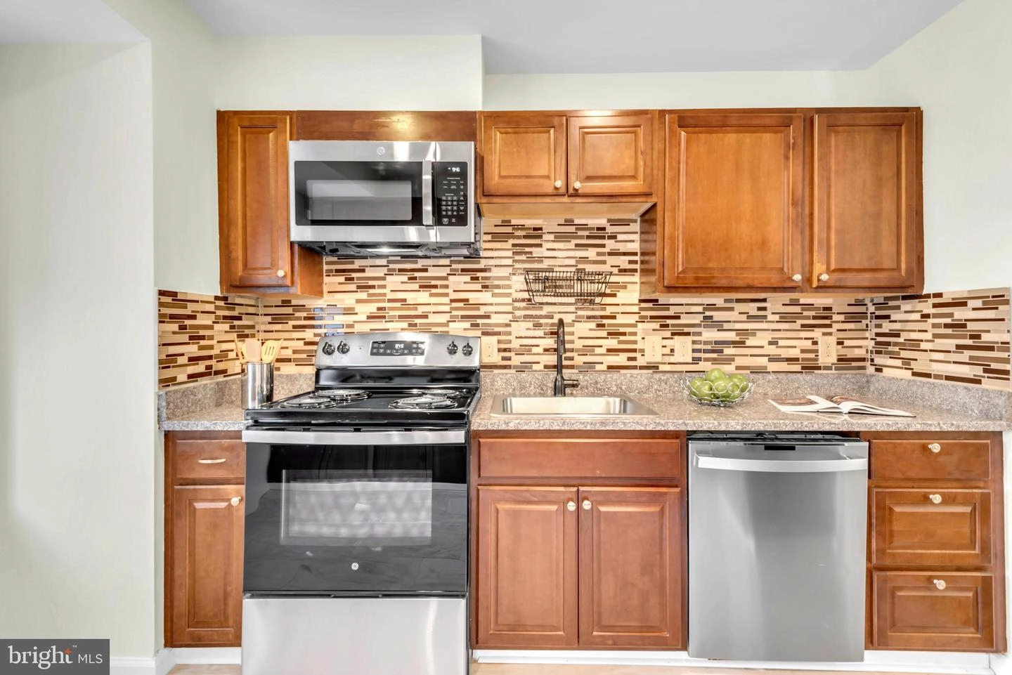 1006 Caddington Ave, Silver Spring, MD 20901 photo 8
