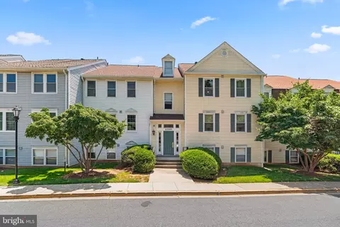 20325 Beaconfield Ter #101, Germantown, MD 20874