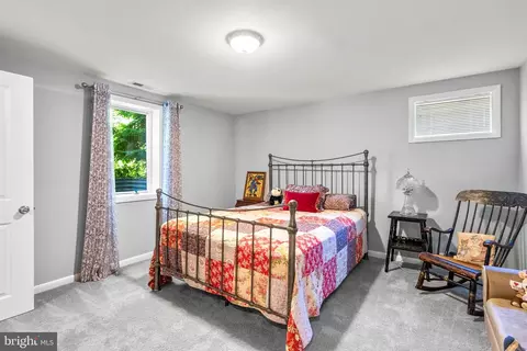 Bedroom - 8917 Whitney St, Silver Spring, MD 20901 photo 3 of 4