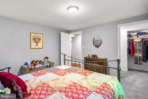 Bedroom - 8917 Whitney St, Silver Spring, MD 20901 photo 4 of 4