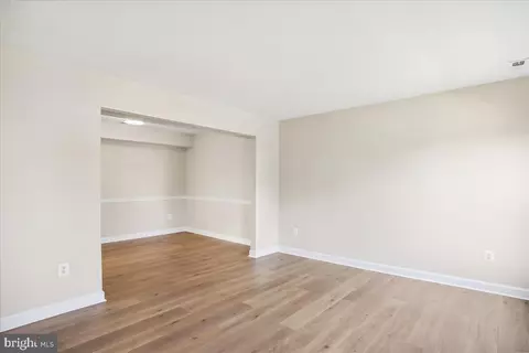 Living - 1760 Wilcox Ln, Silver Spring, MD 20906 photo 2 of 3