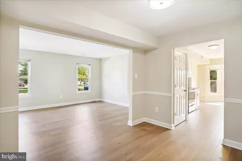 Entry Way - 1760 Wilcox Ln, Silver Spring, MD 20906 photo 2 of 8