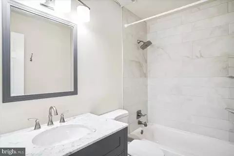 Bath - 1760 Wilcox Ln, Silver Spring, MD 20906 photo 3 of 3