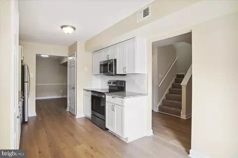 Entry Way - 1760 Wilcox Ln, Silver Spring, MD 20906 photo 1 of 8