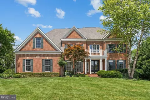 19326 Cypress Hill Way, Gaithersburg, MD 20879
