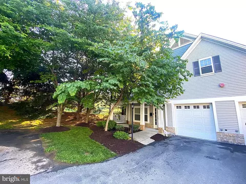 9713 Winery Ct #9713, Gaithersburg, MD 20879