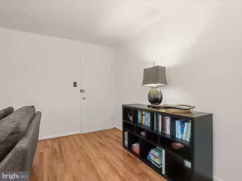 Entry Way - 8614 Manchester Rd #7, Silver Spring, MD 20901 photo 1 of 2