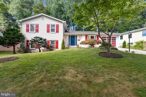 14228 Briarwood Ter, Rockville, MD 20853