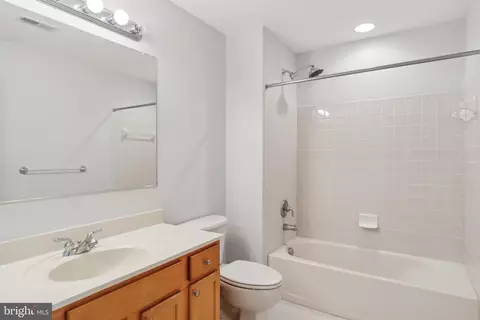 Bath - 10734 Horde St, Silver Spring, MD 20902 photo 4 of 4