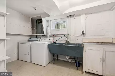 10908 Glenhaven Pkwy, Silver Spring, MD 20902 photo 39