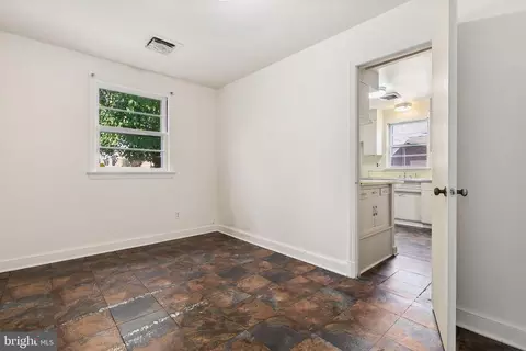 10908 Glenhaven Pkwy, Silver Spring, MD 20902 photo 19