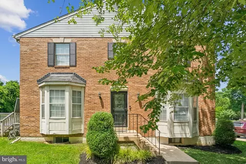 15520 Villisca Ter, Derwood, MD 20855