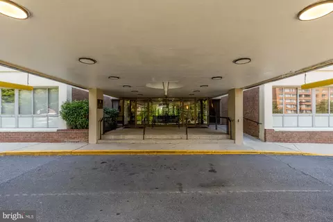 1220 Blair Mill Rd #L02, Silver Spring, MD 20910 photo 34