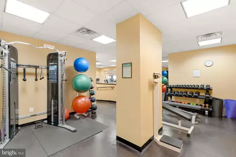 1220 Blair Mill Rd #L02, Silver Spring, MD 20910 photo 28