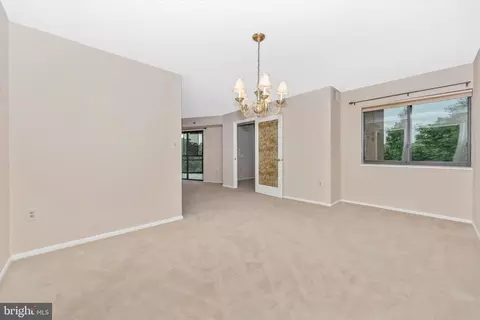 Living - 15115 Interlachen Dr #3-704, Silver Spring, MD 20906 photo 6 of 8