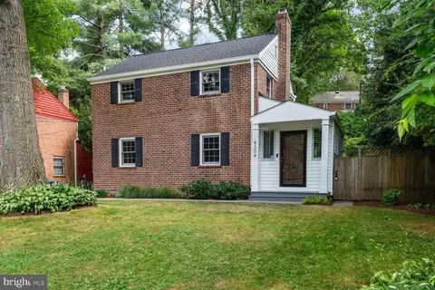 4304 Sleaford Rd, Bethesda, MD 20814