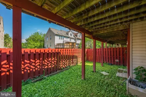 Exterior - 2111 Wagon Trail Pl, Silver Spring, MD 20906 photo 5 of 8