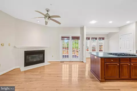 Living - 2111 Wagon Trail Pl, Silver Spring, MD 20906 photo 7 of 9