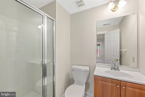 Bath - 2111 Wagon Trail Pl, Silver Spring, MD 20906 photo 4 of 4