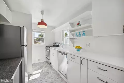 Kitchen - 2410 Dennis Ave, Silver Spring, MD 20902 photo 3 of 5