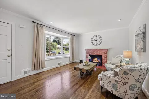 Living - 2410 Dennis Ave, Silver Spring, MD 20902 photo 1 of 5