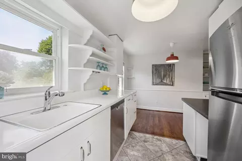 Kitchen - 2410 Dennis Ave, Silver Spring, MD 20902 photo 5 of 5