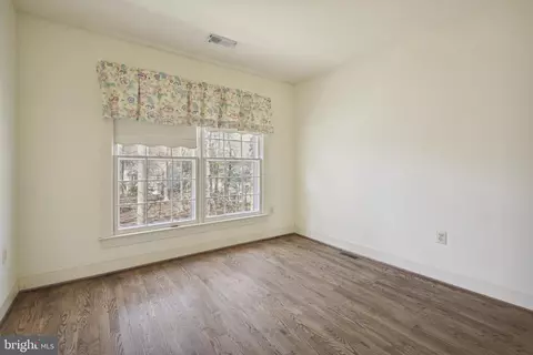 Bedroom - 13412 Rippling Brook Dr, Silver Spring, MD 20906 photo 5 of 6