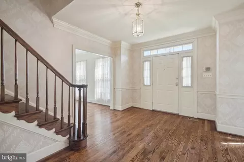 Entry Way - 13412 Rippling Brook Dr, Silver Spring, MD 20906 photo 2 of 4