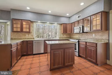 Kitchen - 13412 Rippling Brook Dr, Silver Spring, MD 20906 photo 2 of 5