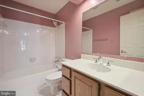 Bath - 13412 Rippling Brook Dr, Silver Spring, MD 20906 photo 3 of 4