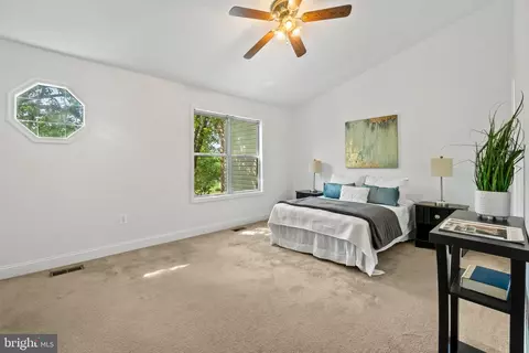 2957 Schoolhouse Cir, Silver Spring, MD 20902 photo 19