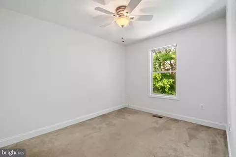 2957 Schoolhouse Cir, Silver Spring, MD 20902 photo 26