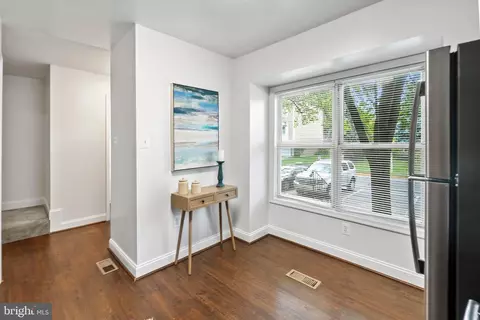 2957 Schoolhouse Cir, Silver Spring, MD 20902 photo 10