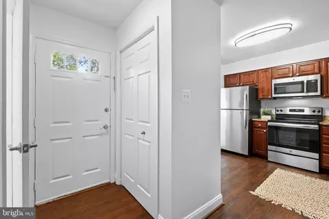 2957 Schoolhouse Cir, Silver Spring, MD 20902 photo 6