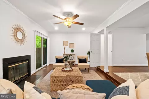 2957 Schoolhouse Cir, Silver Spring, MD 20902 photo 15