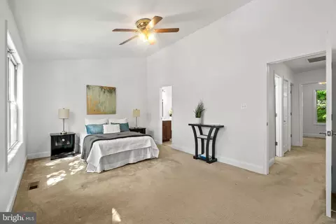 2957 Schoolhouse Cir, Silver Spring, MD 20902 photo 20