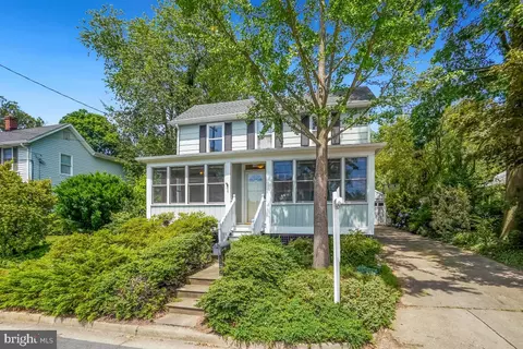105 James St, Gaithersburg, MD 20877