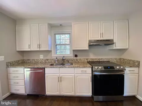 Kitchen - 3405 Colonial Ct, Olney, MD 20832 photo 1 of 2