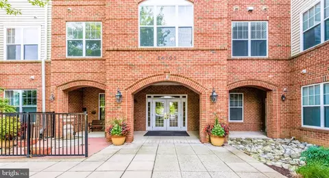 14301 Kings Crossing Blvd #411, Boyds, MD 20841