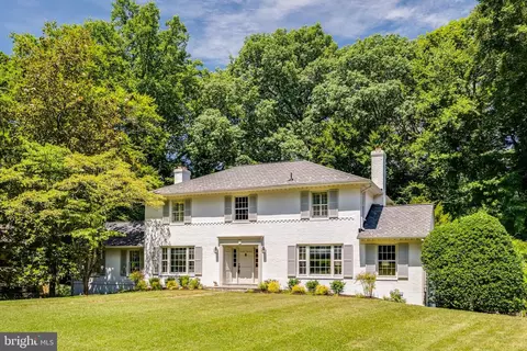9106 Kittery Ln, Bethesda, MD 20817