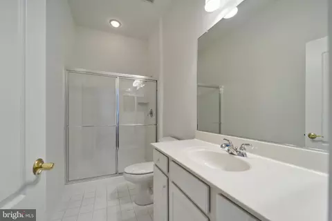 Bath - 3825 Glen Eagles Dr, Silver Spring, MD 20906 photo 1 of 5