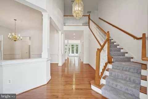 Entry Way - 3825 Glen Eagles Dr, Silver Spring, MD 20906 photo 6 of 10