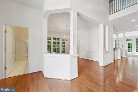 Entry Way - 3825 Glen Eagles Dr, Silver Spring, MD 20906 photo 4 of 10