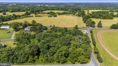 Beallsville Road, Poolesville, MD 20837 photo 3