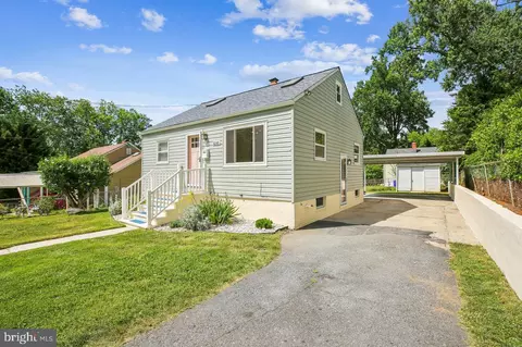 Exterior - 12315 Dewey Rd, Silver Spring, MD 20906 photo 2 of 5
